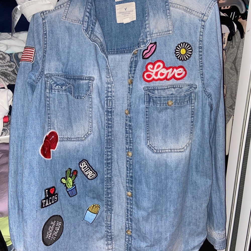 american eagle jean jacket with patches